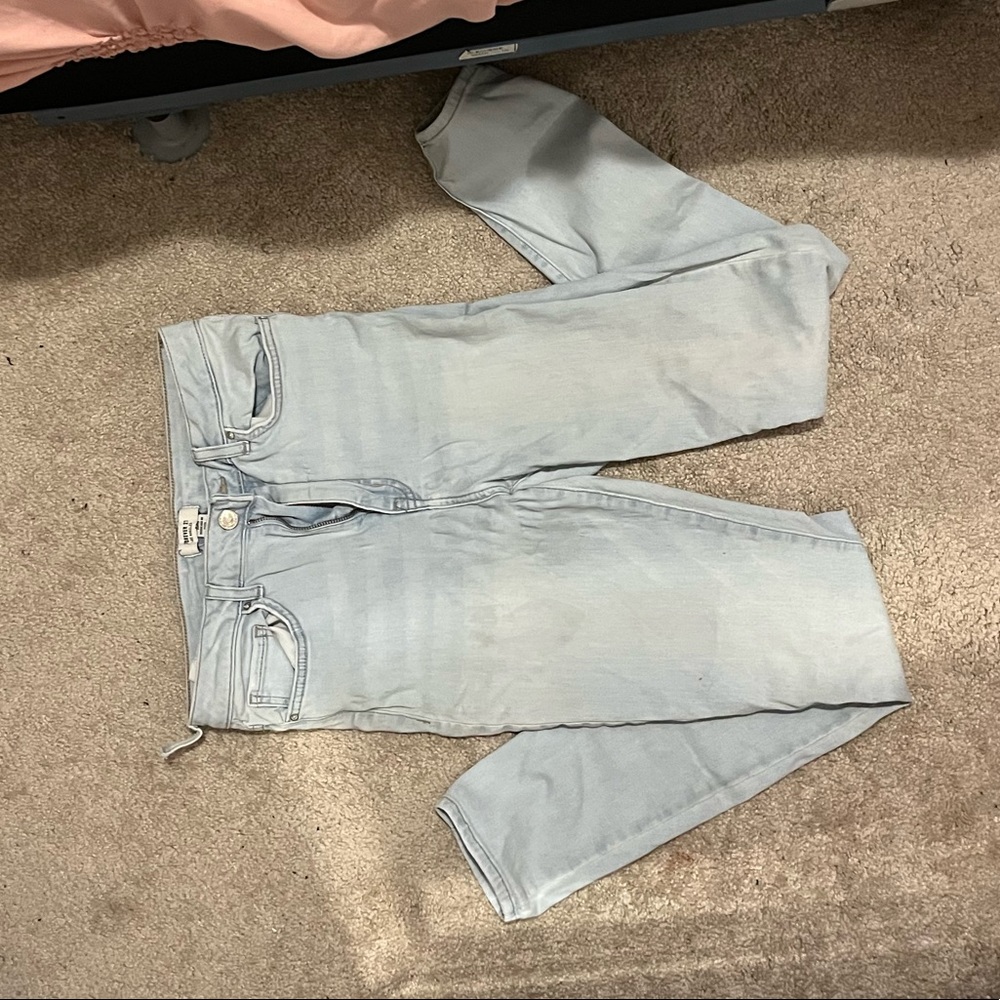 skinny jeans